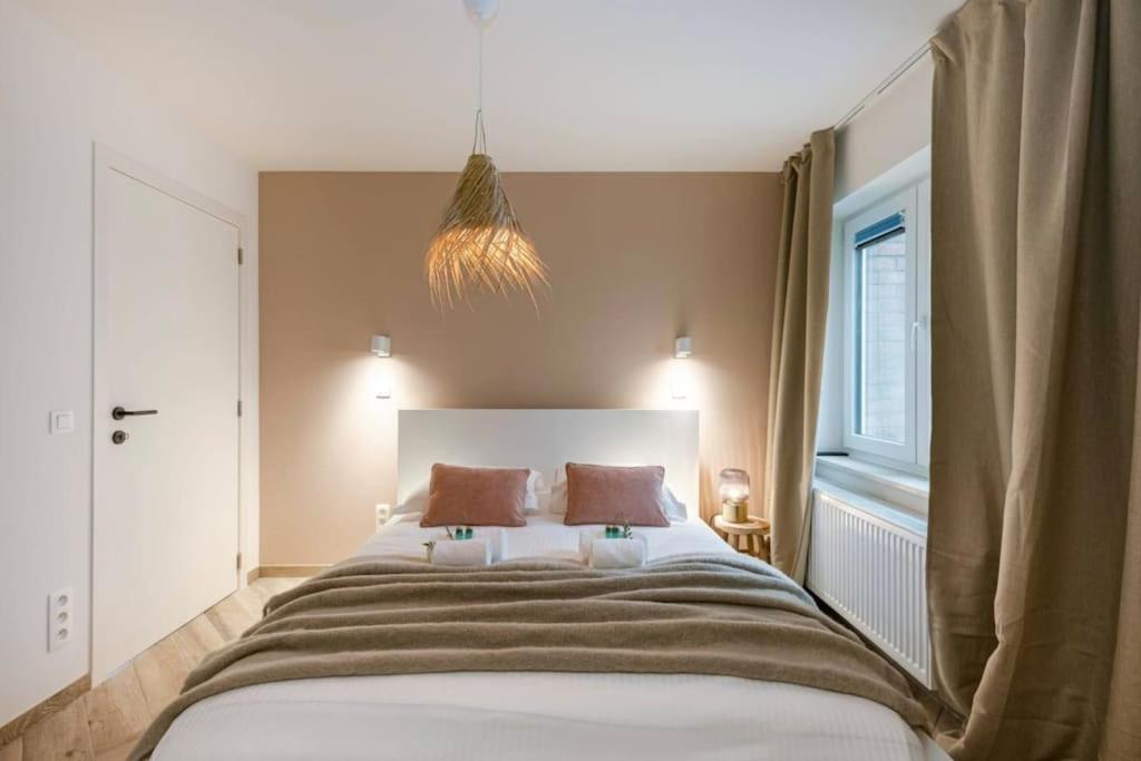 Juan - Stijlvol Appartement Met Uitzicht Op De Kaai Ostende Exterior foto